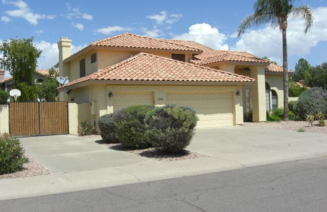 188 E DAWN Drive - 188 East Dawn Drive, Tempe, AZ 85284