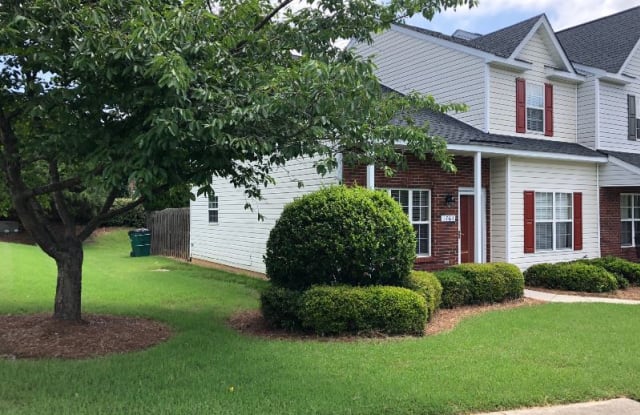 1761 Forest Side Lane - 1761 Forest, Charlotte, NC 28213