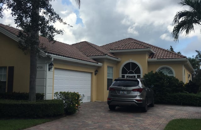 4705 Dovehill Drive - 4705 Doyehill Drive, Palm Beach Gardens, FL 33418