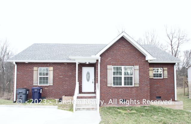 7566 S Swift Rd - 7566 South Swift Road, Robertson County, TN 37072