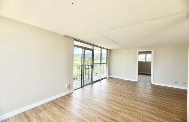 2br/2ba/1pkg in Makiki - Water/Sewer/Trash INCL! Gallery 4