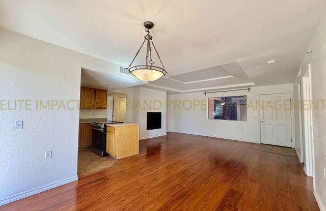 5051 North Sabino Canyon Road1147 Gallery 4