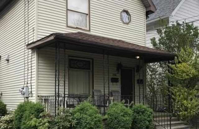 236 N Pennsylvania Avenue photos photos