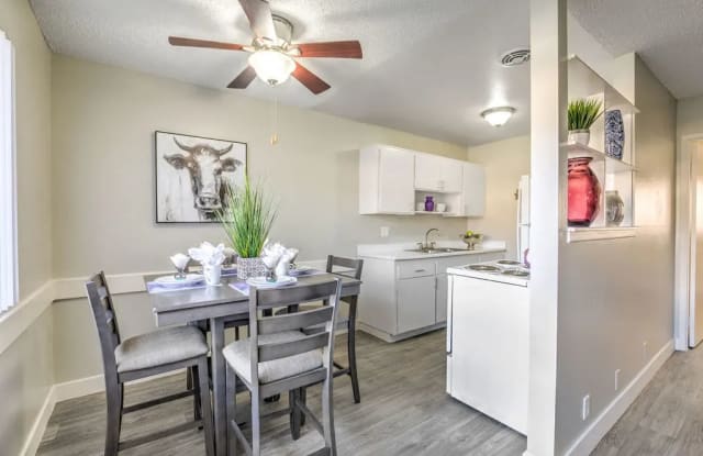 Wyandotte Apartment Homes Gallery 3