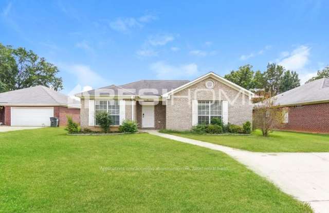 94 Crystal Avenue - 94 Crystal Avenue, Hueytown, AL 35023