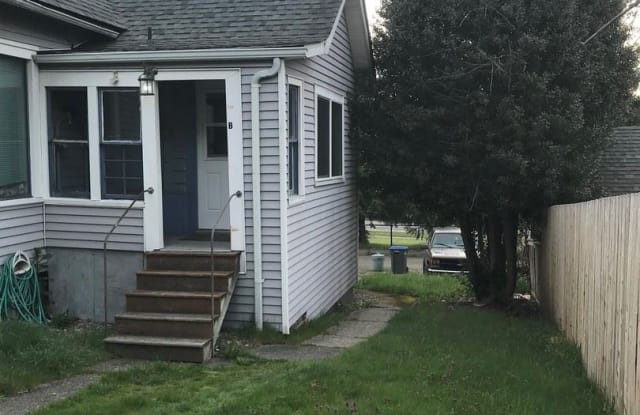 140 S. Cambrian Avenue Unit B - 140 S Cambrian Ave, Bremerton, WA 98312