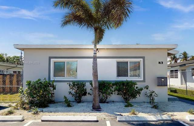 74 W 15th St - 74 West 15th Street, Hialeah, FL 33010
