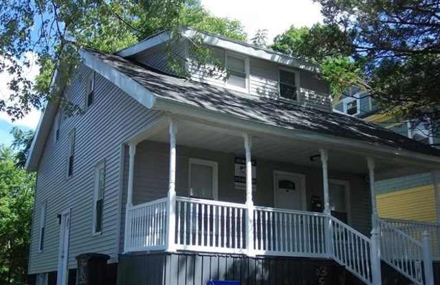 203 Maple St1 photos photos