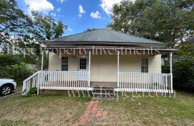 108 Banks St, Grantville GA 30220 Gallery 1