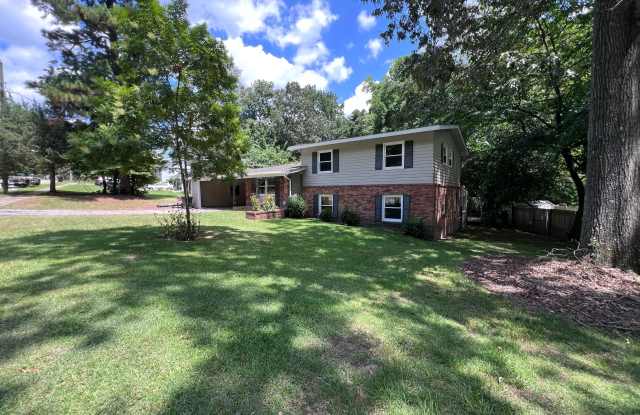 Stoneykirk Drive 825 Gallery 2