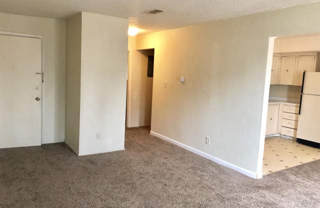 221 Garfield - A Gallery 4