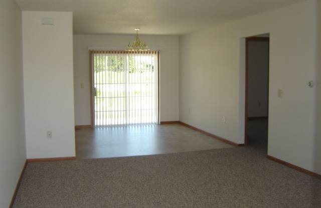1318 Balsam Ave. Gallery 3