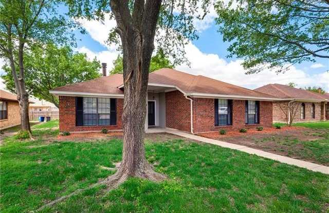 210 S Alder Drive Gallery 2
