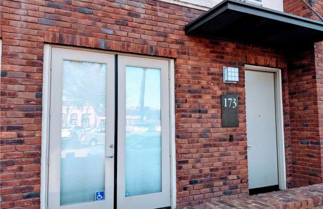 173 Village Court Gallery 2