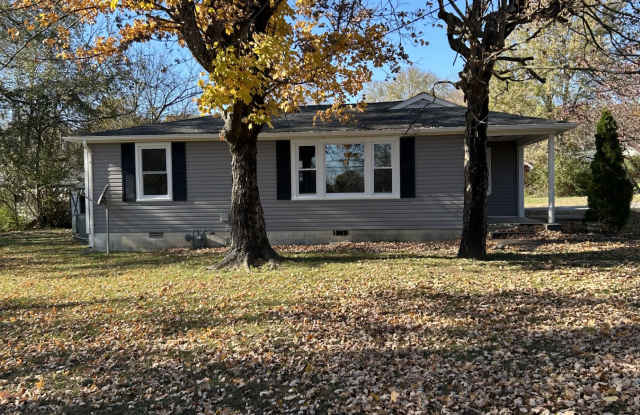 604 Sanderson Drive photos photos