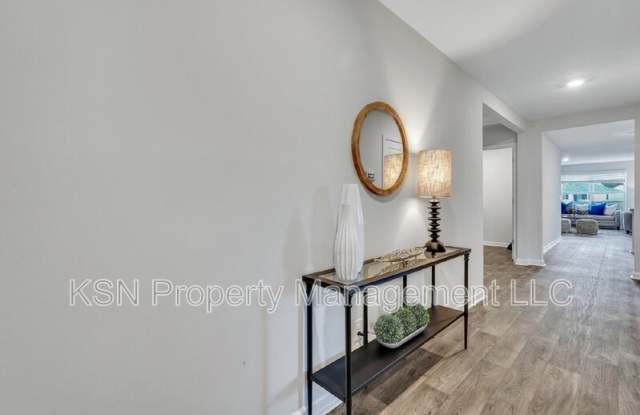 224 Skylark Rd Gallery 4