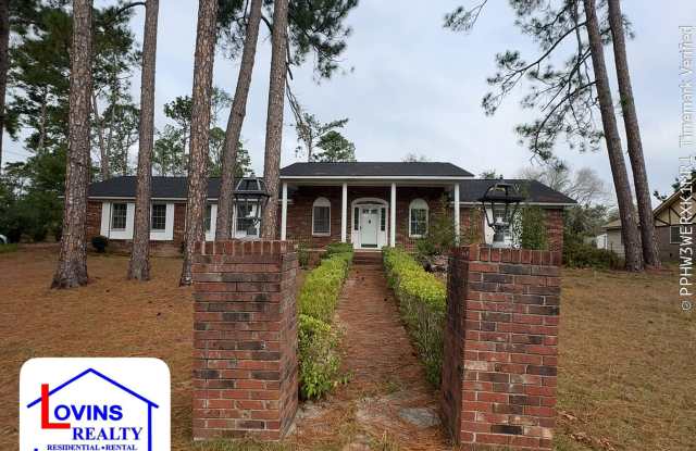 1542 Stella Avenue - 1542 Stella Avenue, Vidalia, GA 30474