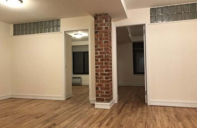 1570 1st Avenue Gallery 3