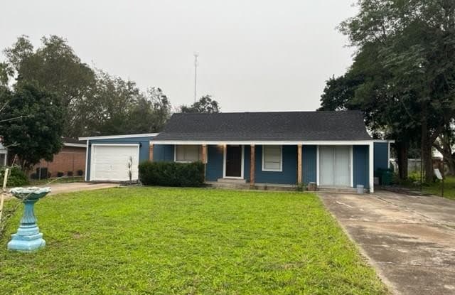 407 W Jones Avenue - 407 West Jones Avenue, Pharr, TX 78577