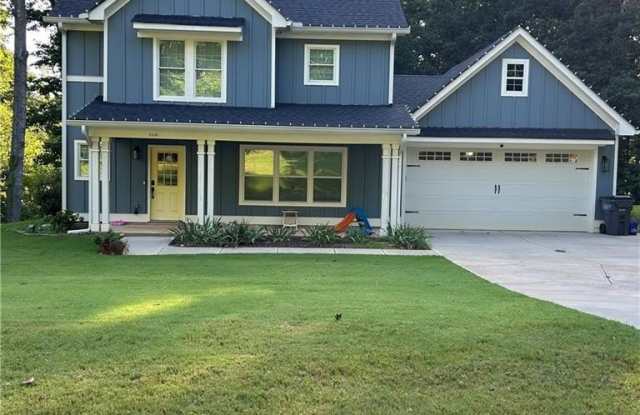 2210 Chaparral Drive Gallery 1