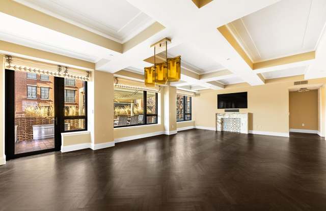 150 West 12th Street Gallery 4