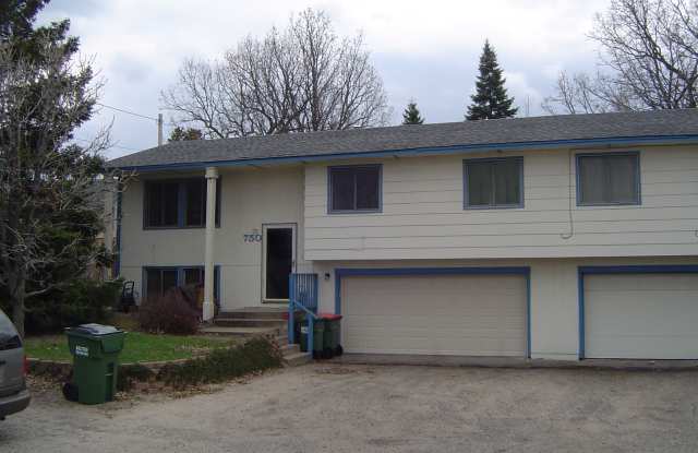 760 Main St Nw photos photos