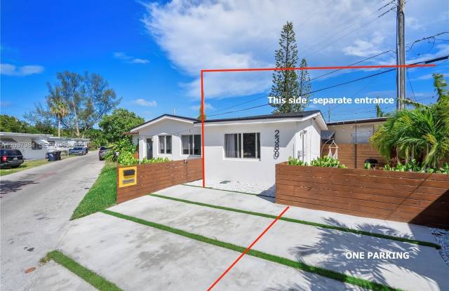 2380 NE 137th St photos photos