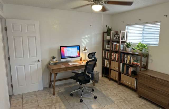 2422 Copper Avenue photos photos