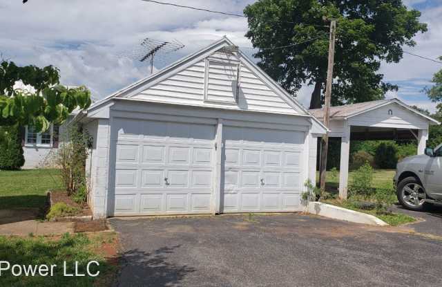 134 Wayside Dr. Gallery 2
