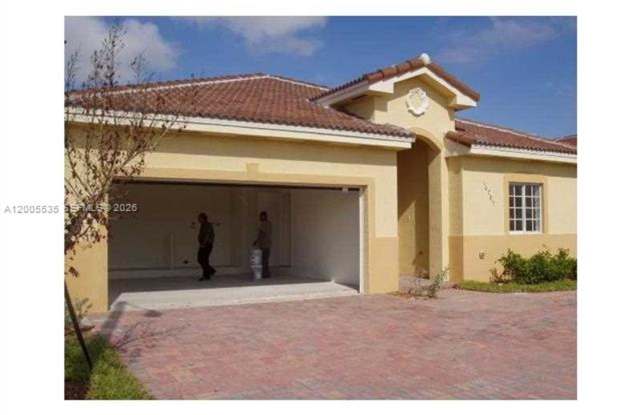 10785 SW 232nd St # 10785, Miami, FL 33170 photos photos