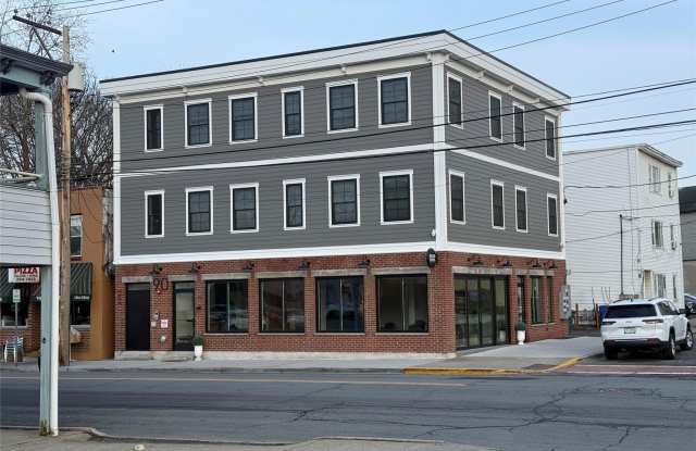 90 Greenwich Avenue photos photos