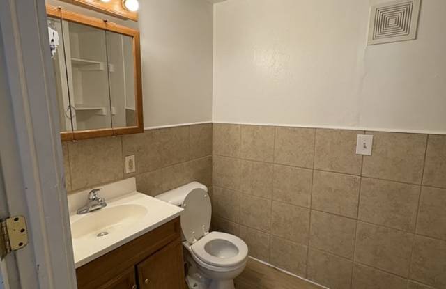 31 North Elm Street - 1 photos photos 31 North Elm Street - 1 photos photos