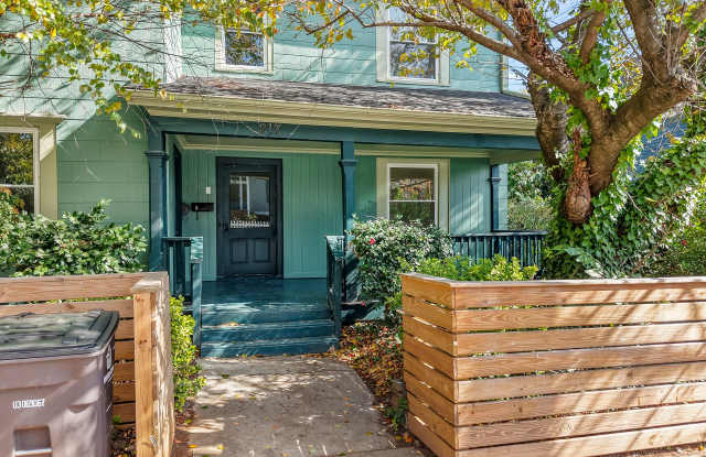 FULLY RENOVATED apartment homes in the heart of Winston-Salem! photos photos