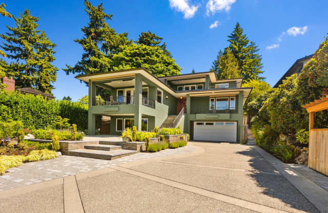 Exquisite Kirkland Estate - Lake Front Views photos photos