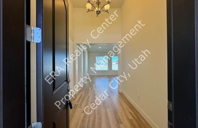 Move-In Discount!!! Newer Construction - 3 bed 2 bath Gallery 3