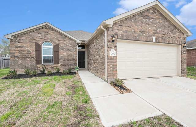 COMING SOON!! Stunning 4 bedroom Like New Home In Lake Conroe Hills photos photos