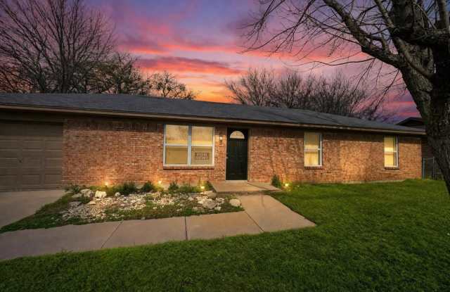 111 Minnie Drive photos photos 111 Minnie Drive photos photos
