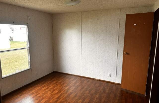 13574 Maple Ridge Drive Gallery 3