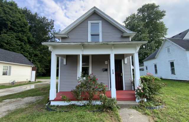712 Commercial St photos photos