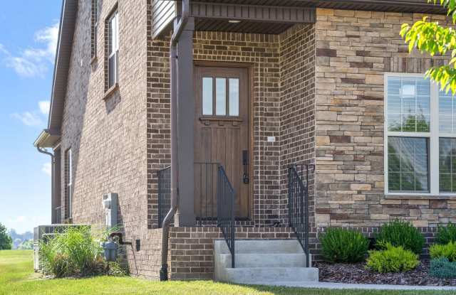 Four Bedroom Condo in Sango! Gallery 4