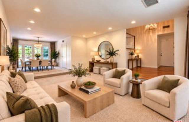 4520 Cezanne Avenue Gallery 4
