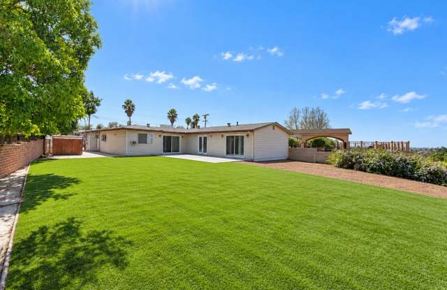 Spacious 6-Bedroom Home with a Huge Backyard & Incredible Canyon Views! Gallery 4