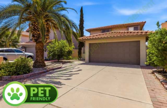 Remodeled Alta Mesa Golf Course Home with Private Balcony and Putting Green photos photos