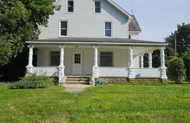 2185 Delaware Drive Gallery 1