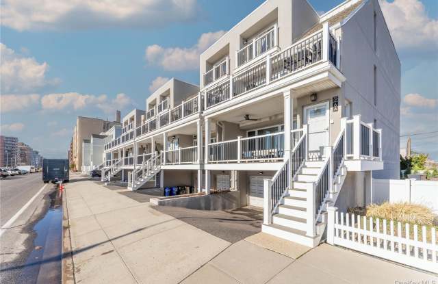 75 E Broadway photos photos
