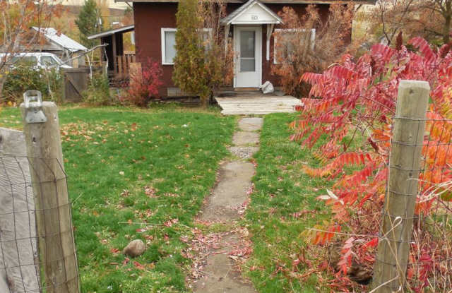 3 bedroom 1 bath home with large yard photos photos 3 bedroom 1 bath home with large yard photos photos