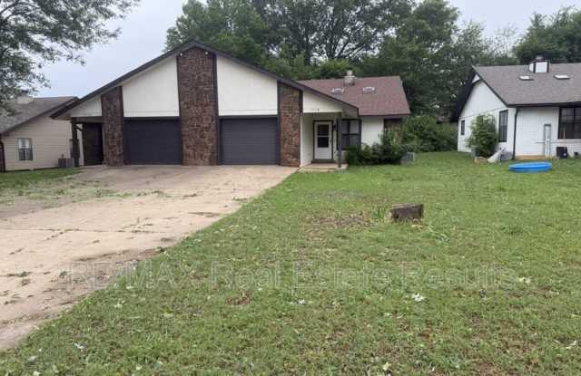 1206 Whipporwill Ln photos photos