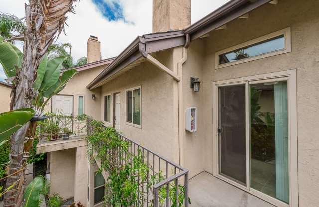 3954 Bancroft St Gallery 2