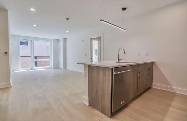 303 MADISON ST photos photos