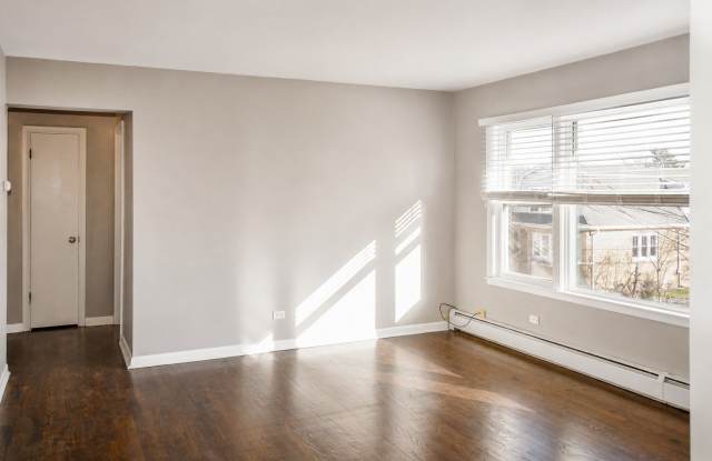 6925 N Rosemary Lane Gallery 3